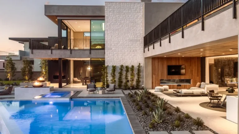 High End Properties: Insights, Benefits, Technology, and Real-World Examples Explained