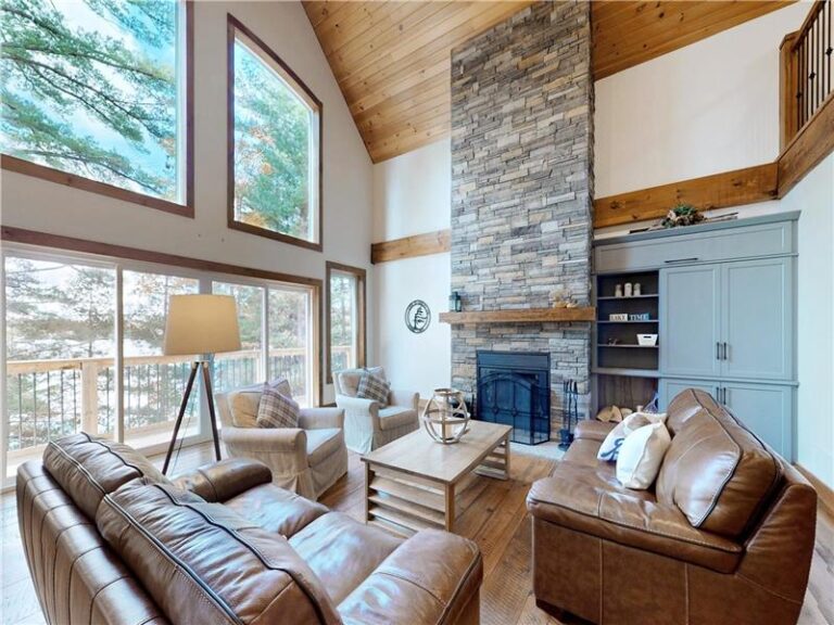 Luxury Cottages: A Complete Guide to Elegant Retreats and Exclusive Living